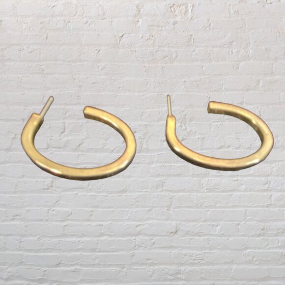 HOOP EARRINGS BUNDLE -- Set of 5 = Pierced (4)/Clip On (1), 4 Gold/1 Silver - Picture 7 of 15